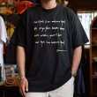 画像1: 【アメリカ製 FRUIT OF THE LOOM T ブラック 英字プリントTシャツ NO2405261】 (1)