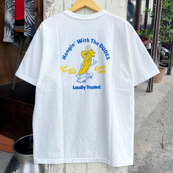 画像1: 【BARNS プリントＴシャツ バナナ＆スケートボード（イエロー）】 (1)