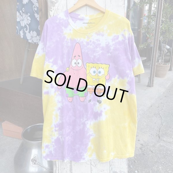 画像1: 【nickelodeon スポンジボブ Tシャツ イエロー×パープル タイダイ NO2507072】 (1)