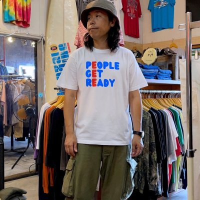 画像2: 【ピープルゲットレディ オリジナルTシャツ 三段ロゴ （ホワイト）】