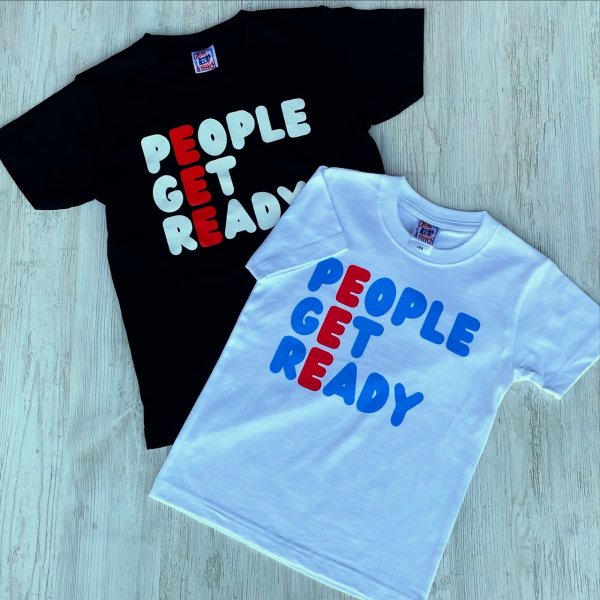 画像1: 【（キッズ）ピープルゲットレディ オリジナルTシャツ（ホワイト/ブラック） 】 (1)