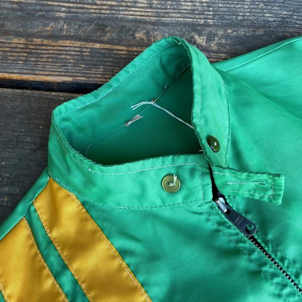 画像4: 【70s OUTDOOR OUTFITS TORONTO レーシングジャケットナイロンジャケット NO.2511221 】 (4)